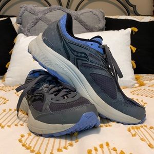 SAUCONY - Women's Cohesion Tr14 Trail Race Shoe, Size 8.5, Charcoal/Jewel Blue